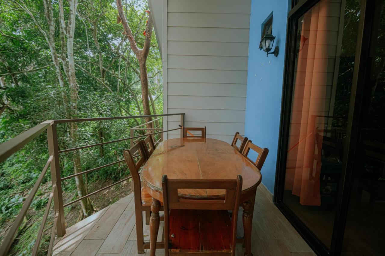 Oasis Diverse Adult Retreat 케포스 외부 사진