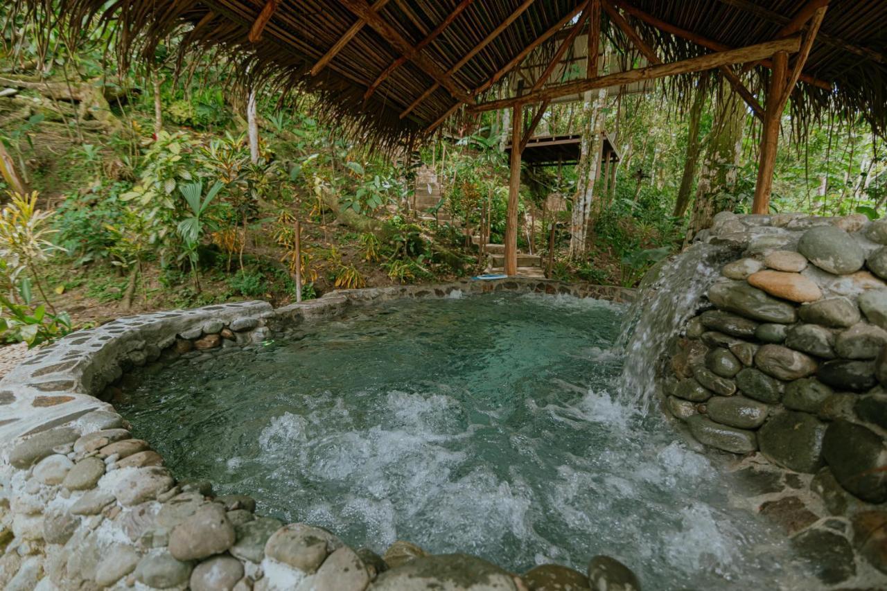 Oasis Diverse Adult Retreat 케포스 외부 사진