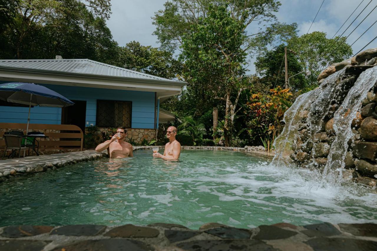 Oasis Diverse Adult Retreat 케포스 외부 사진