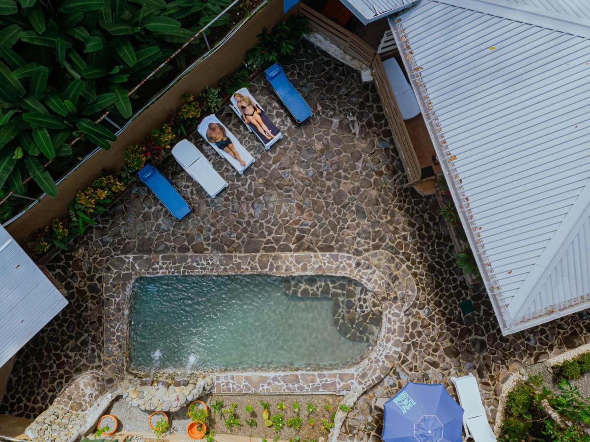 Oasis Diverse Adult Retreat 케포스 외부 사진