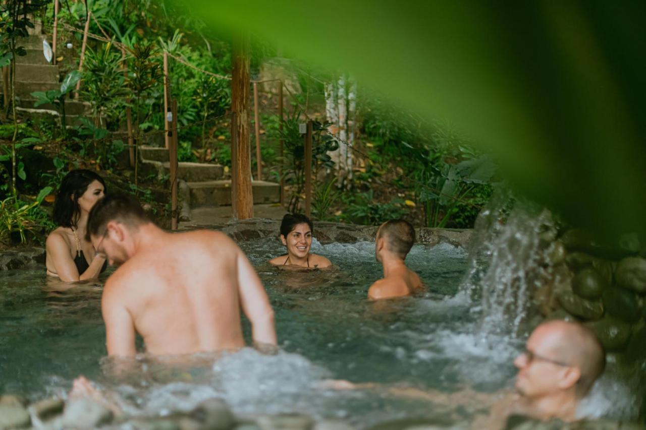 Oasis Diverse Adult Retreat 케포스 외부 사진